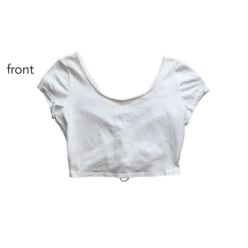 NWOT White Lace-Up Back Cropped Tee · Size M - Picture 2 of 5